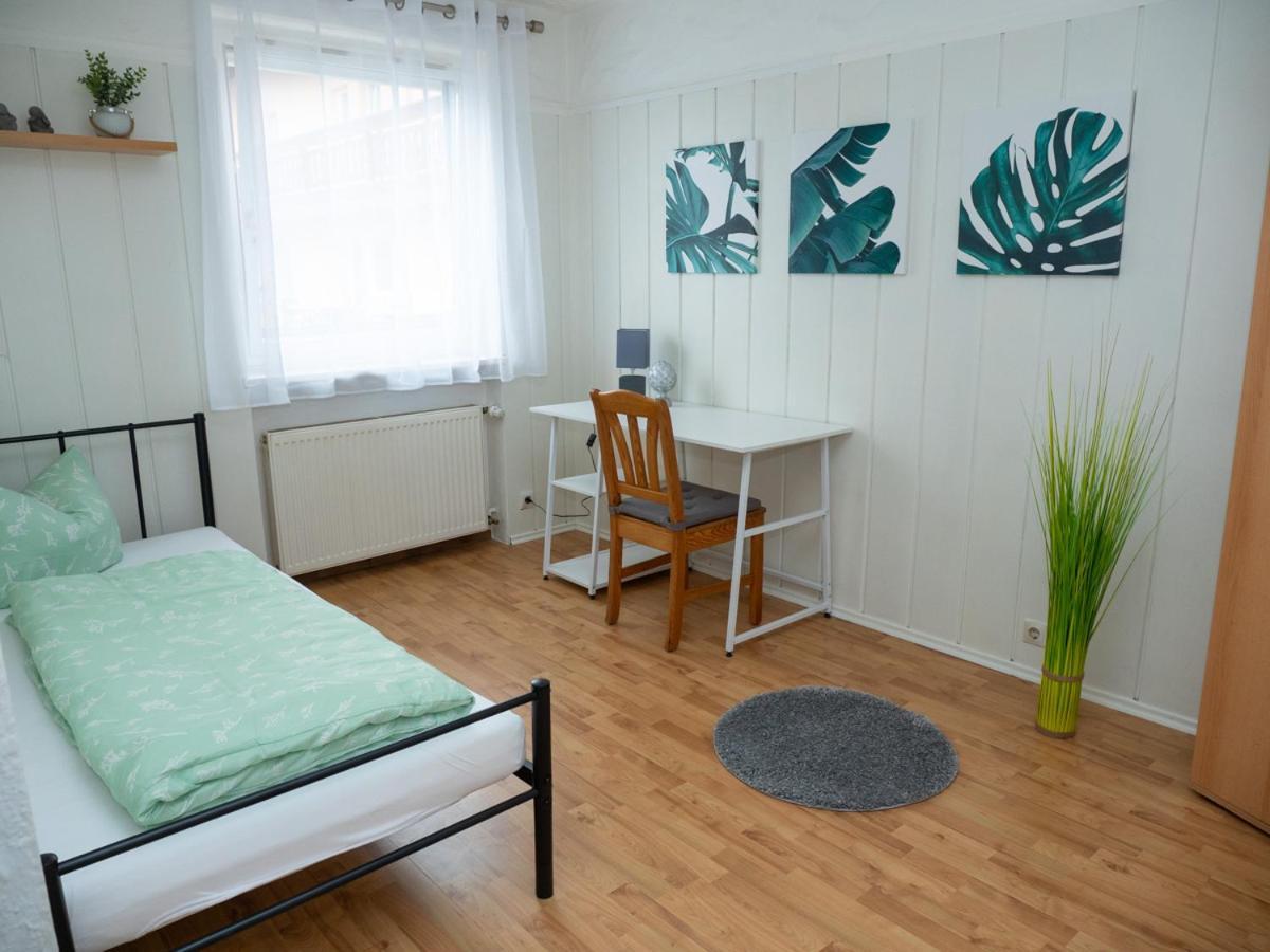 Ferienwohnungen Hirschen Lottstetten Extérieur photo